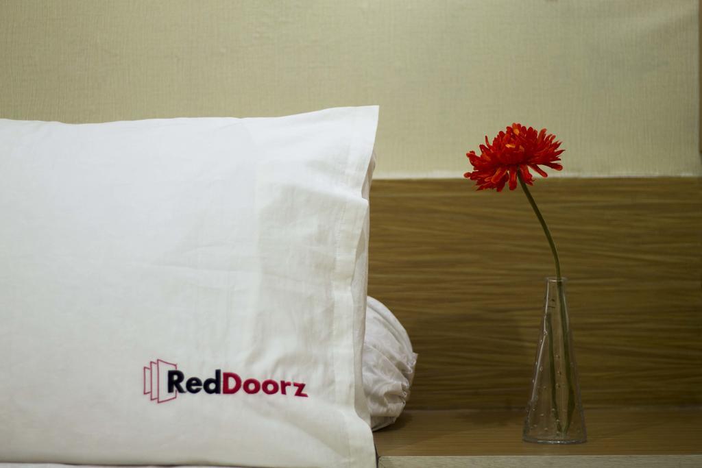 فندق Reddoorz @ Legian Street كوتا المظهر الخارجي الصورة