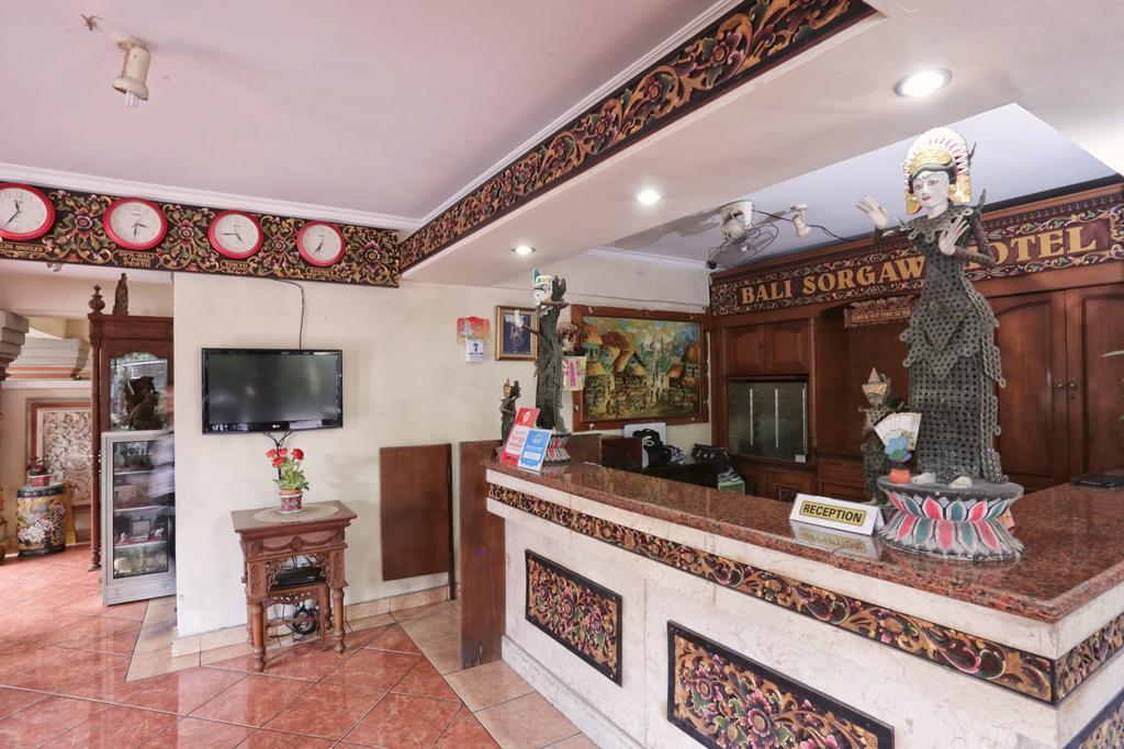 فندق Reddoorz @ Legian Street كوتا المظهر الخارجي الصورة