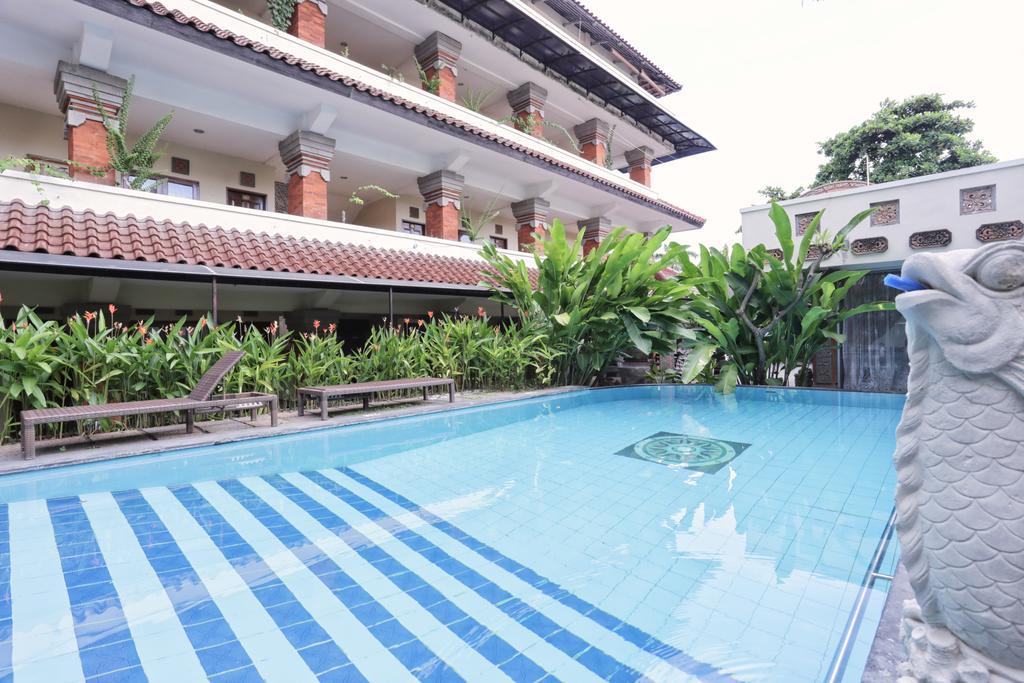 فندق Reddoorz @ Legian Street كوتا المظهر الخارجي الصورة